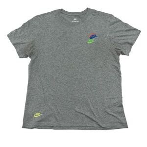 Nike Gray Short Sleeve Tee with Iconic Swoosh